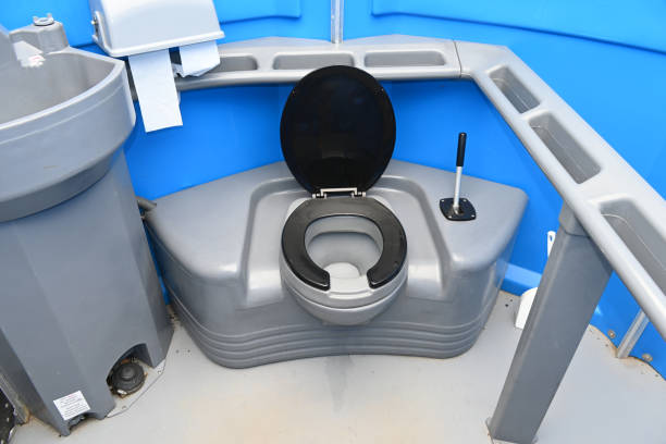 Best Portable restroom trailer rental  in Coal Grove, OH