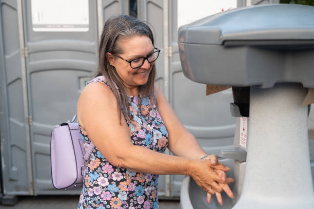 Best Portable toilet rental cost  in Coal Grove, OH